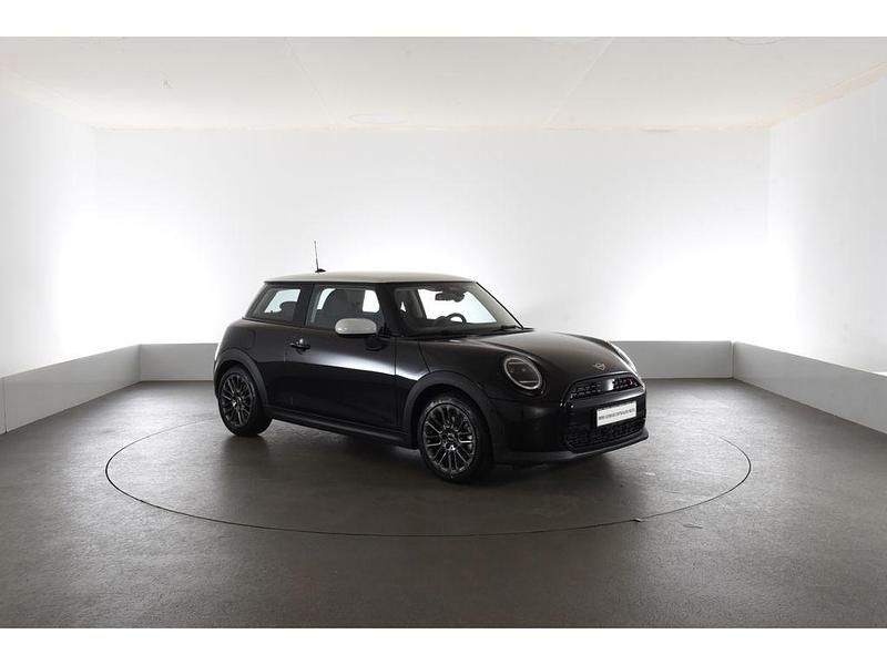 Gebraucht Mini Cooper S Classic 204 PS (150 kW) 2024 Schwarz Kleinwagen