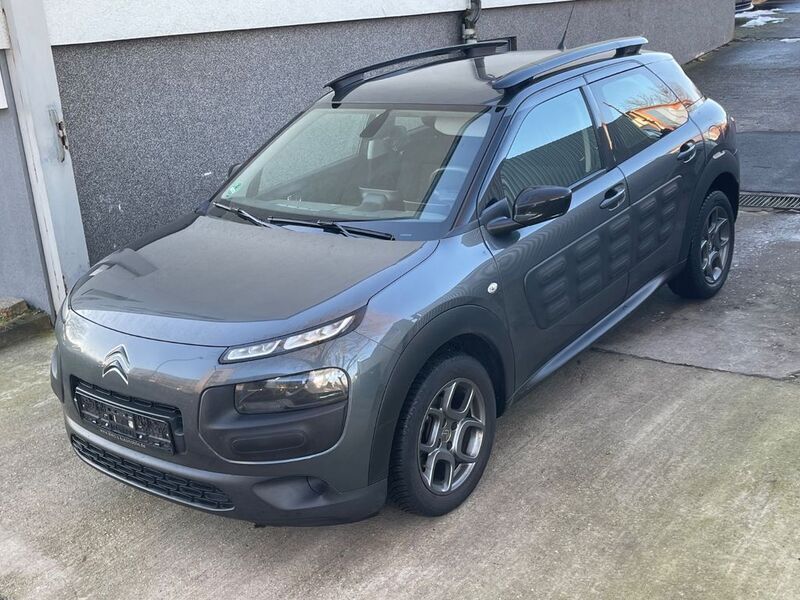 Grau Gebraucht 2017 Citroën C4 Cactus Feel Kleinwagen | 6.500 € (Fairer Preis) - Bild 1/4