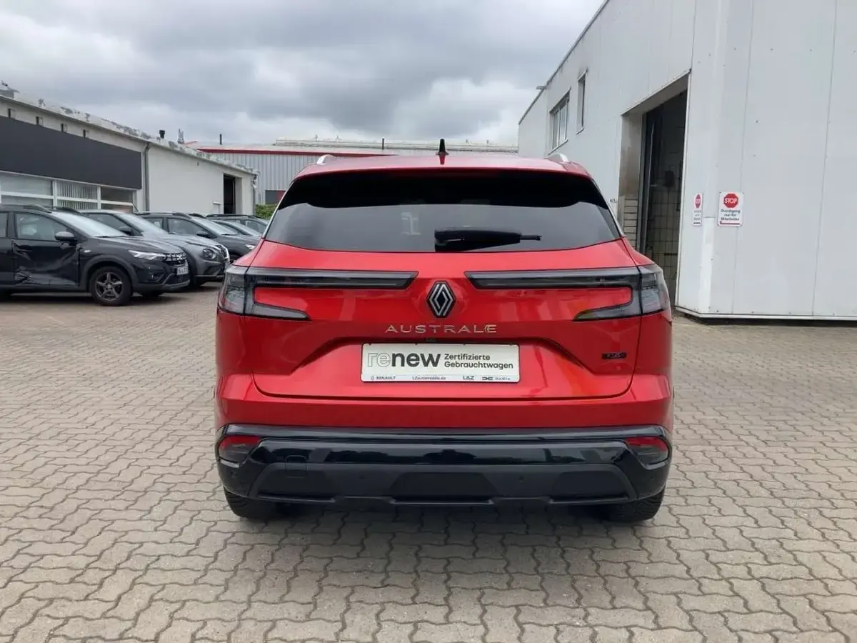 Gebraucht Renault Austral Iconic 200 PS (147 kW) 2023 Rot SUV