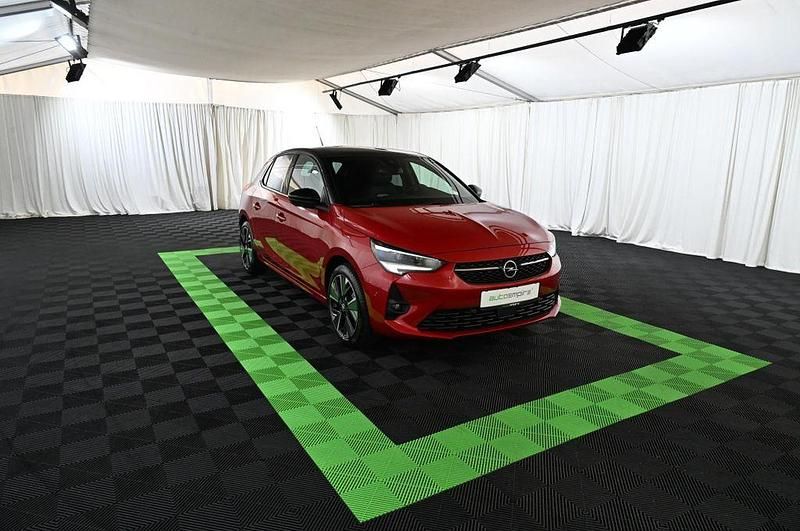 Gebraucht Opel Corsa-e 100 kW (136 PS) 2023 Rot Kleinwagen