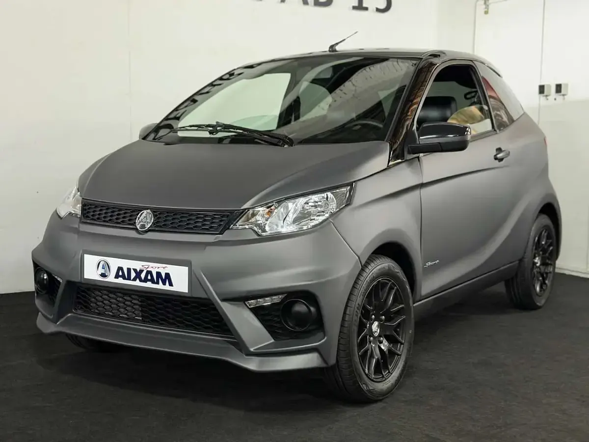 Gebraucht Aixam Coupe Sport 2018 Grau Coupé