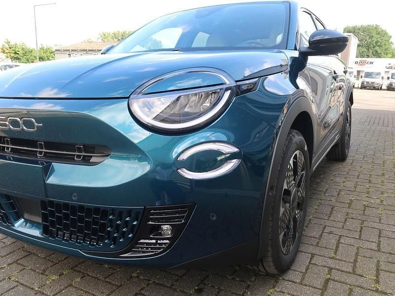 Gebraucht Fiat 600 La Prima 101 PS (74 kW) 2024 Mare grün SUV