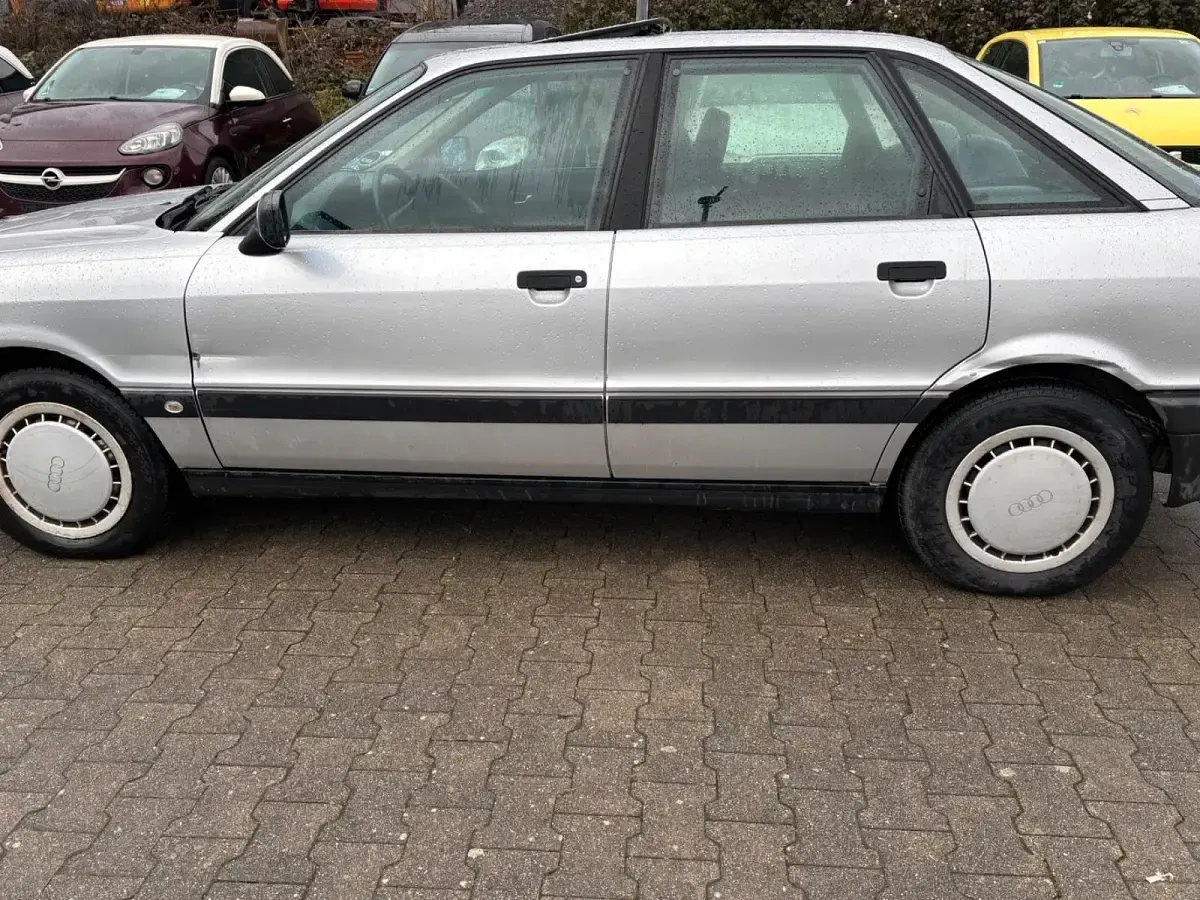Occasion Audi 80 116 ch (85 kW) 1991 Argent Berline