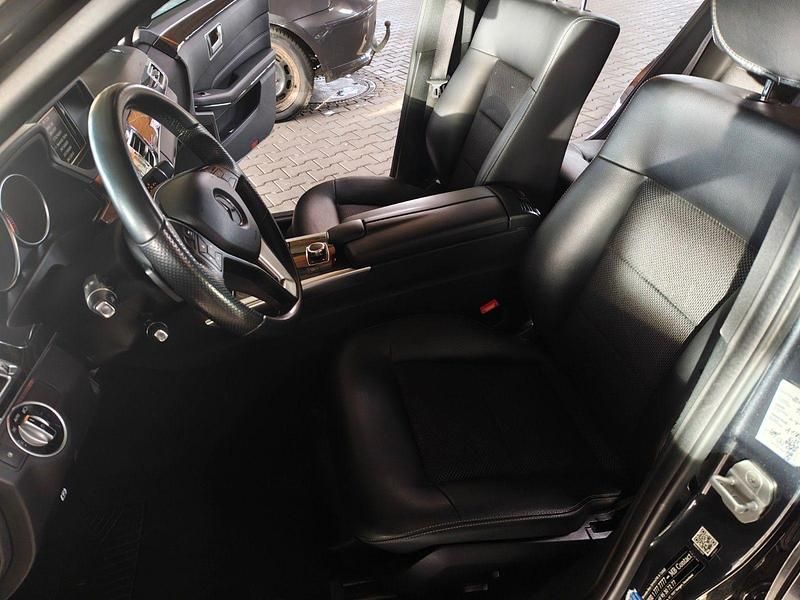 Gebraucht Mercedes E220 Edition 170 PS (125 kW) 2015 Grau Kombi