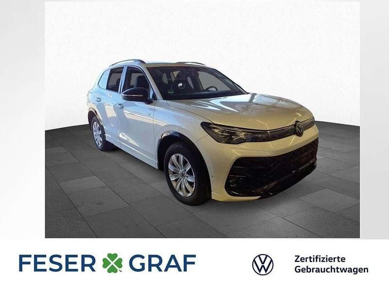 Oryxweiß perlmutteffekt Gebraucht 2024 VW Tiguan R-line SUV | 38.490 € (Guter Preis) - Bild 1/4