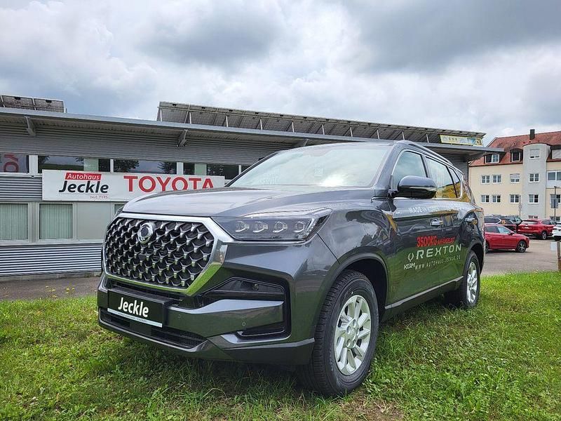 Neu KGM Rexton 203 PS (149 kW) 2025 Grau SUV