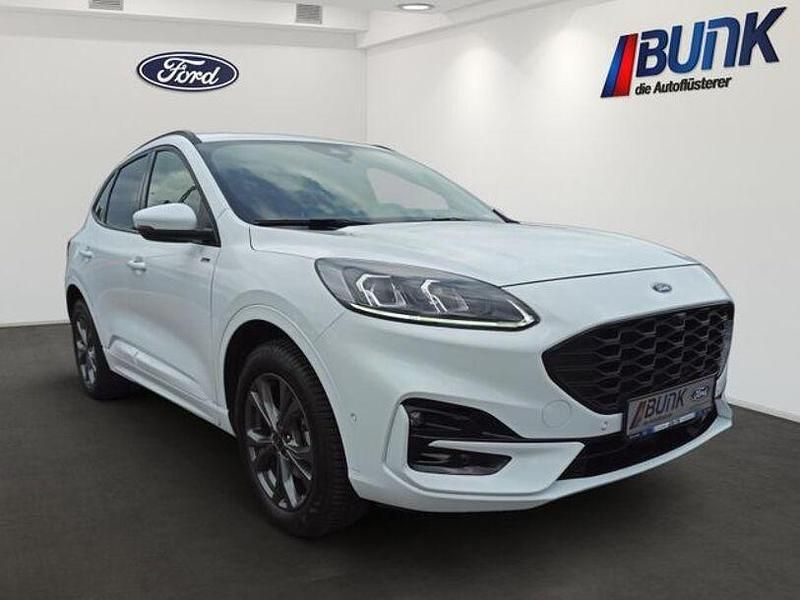Gebraucht Ford Kuga ST-Line X 224 PS (164 kW) 2022 Frostweiß SUV