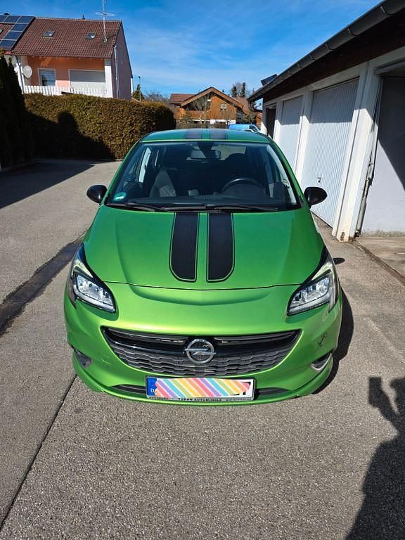 Gebraucht Opel Corsa Innovation 101 PS (74 kW) 2015 Grün Kleinwagen