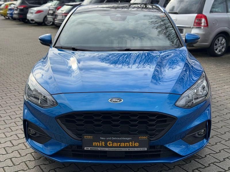 Usata Ford Focus ST-Line 125 CV (91 kW) 2019 Blu Berlina