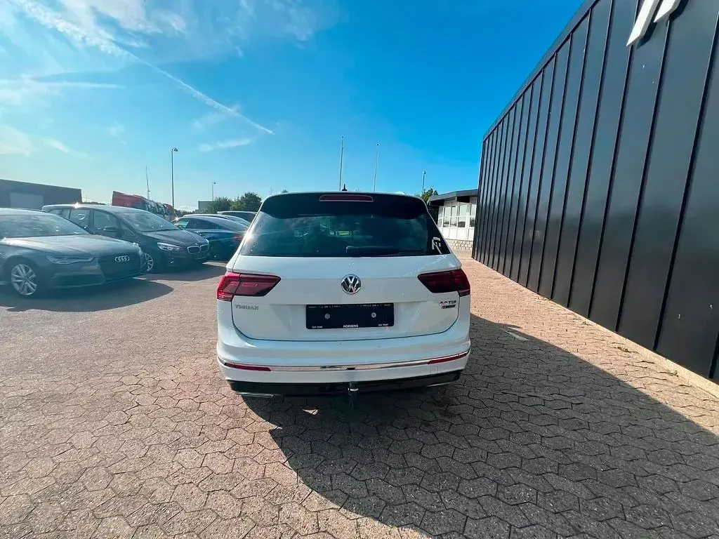 Gebraucht VW Tiguan R-line 239 PS (175 kW) 2017 Weiß SUV