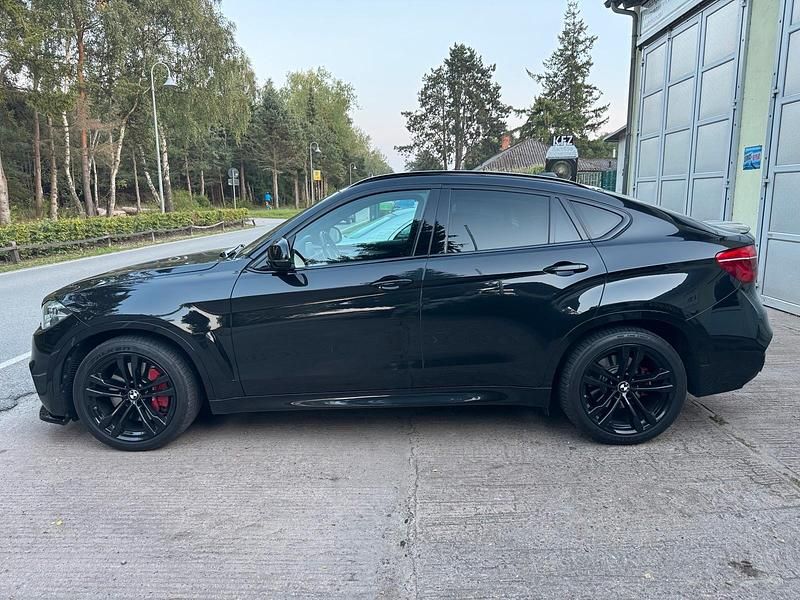 Gebraucht BMW X6 M50 381 PS (280 kW) 2015 Schwarz SUV