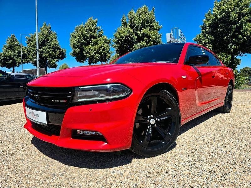 Rot Gebraucht 2016 Dodge Charger Limousine | 22.990 € (Fairer Preis) - Bild 1/4