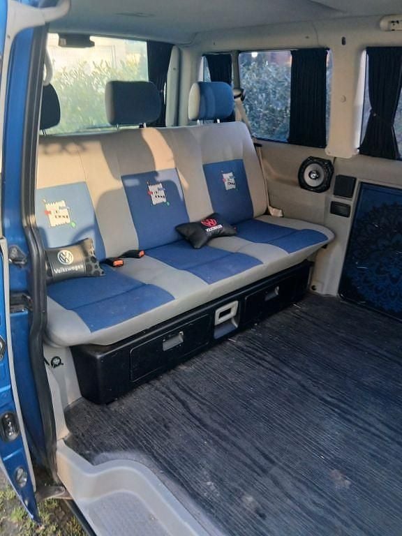 Second-hand VW T4 151 CP (111 kW) 1999 Albastru Van