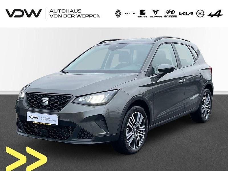 Grau Gebraucht 2024 Seat Arona Style SUV | 21.950 € (Fairer Preis) - Bild 1/4