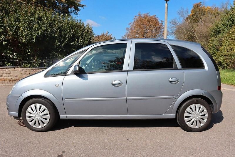 Gebraucht Opel Meriva 105 PS (77 kW) 2008 Silber Van / Kleinbus