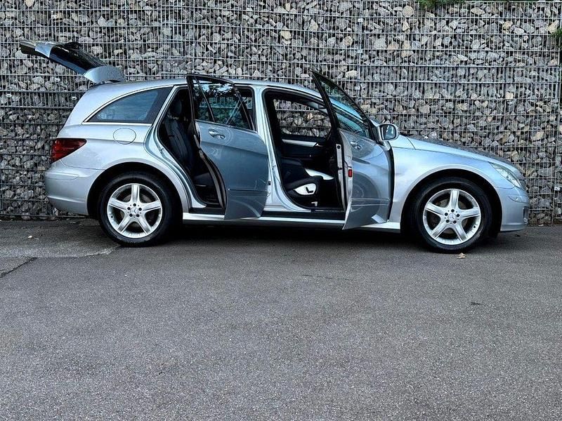 Gebraucht Mercedes R320 224 PS (164 kW) 2006 Silber Van / Kleinbus