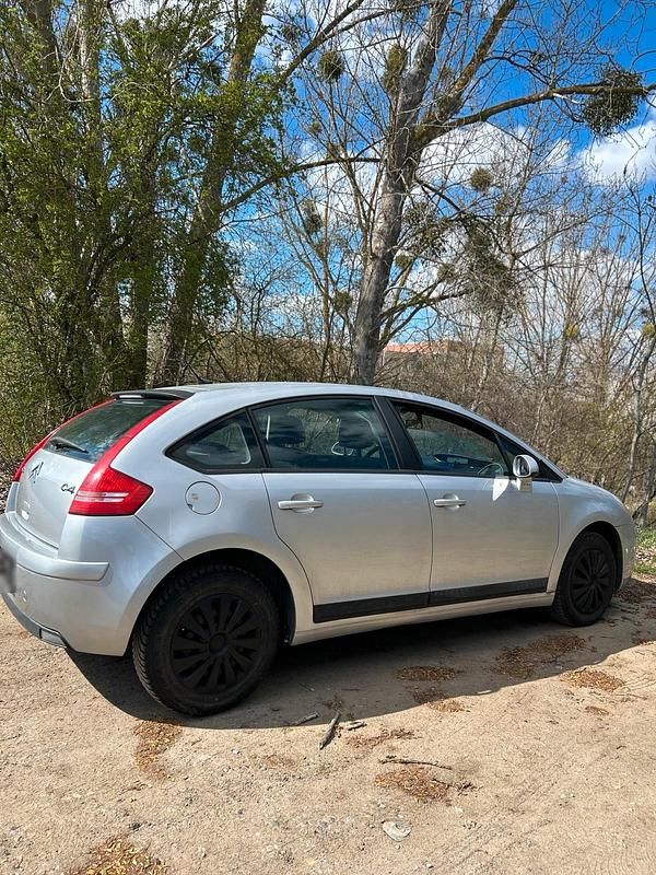 Gebraucht Citroën C4 109 PS (80 kW) 2007 Silber Limousine