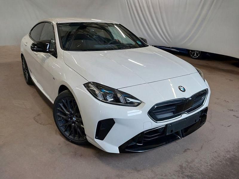 Brugt BMW M235 Performance 300 HK (220 kW) 2025 Hvid Coupe