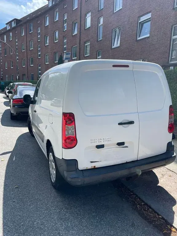 Gebraucht Citroën Berlingo 75 PS (55 kW) 2009 Weiß Van / Kleinbus
