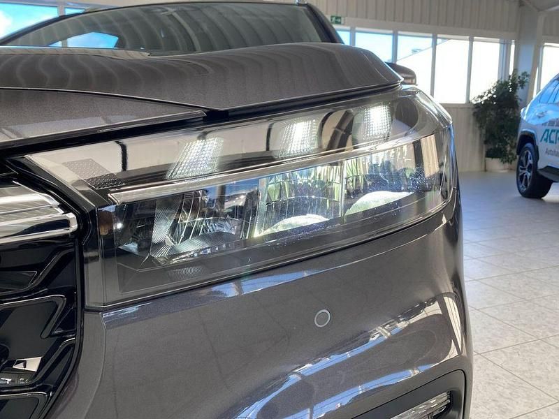 Gebraucht Suzuki SX4 S-Cross Comfort 110 PS (80 kW) 2025 Grau SUV