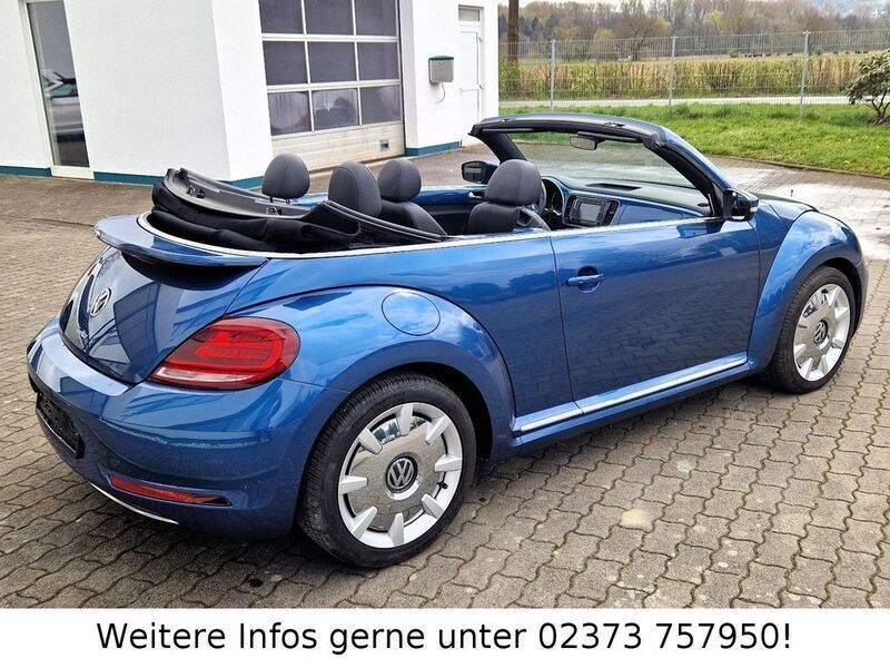 Gebraucht VW Beetle Cabriolet 177 PS (130 kW) 2018 Blau Cabrio