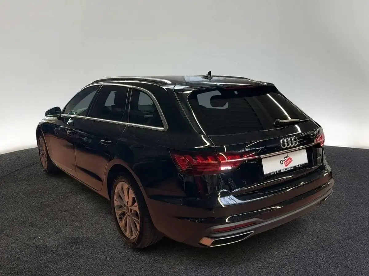 Gebraucht Audi A4 Performance 204 PS (150 kW) 2023 Brillantschwarz Kombi