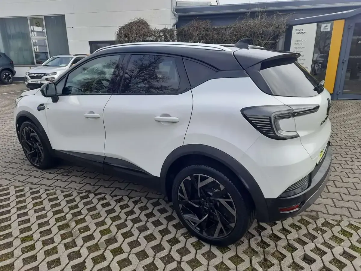 Gebraucht Renault Captur Esprit Alpine 158 PS (116 kW) 2025 Weiss qnc+schwarz gne SUV