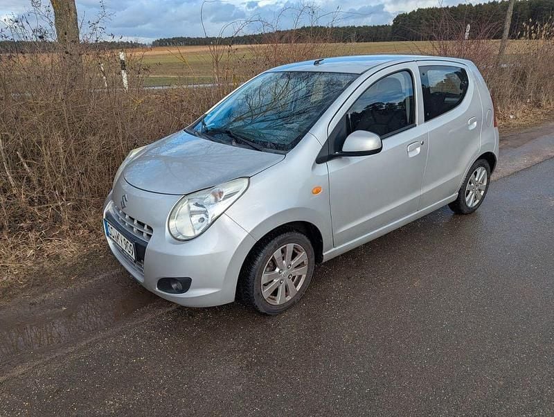 Gebraucht Suzuki Alto Comfort 68 PS (50 kW) 2011 Silber Kleinwagen