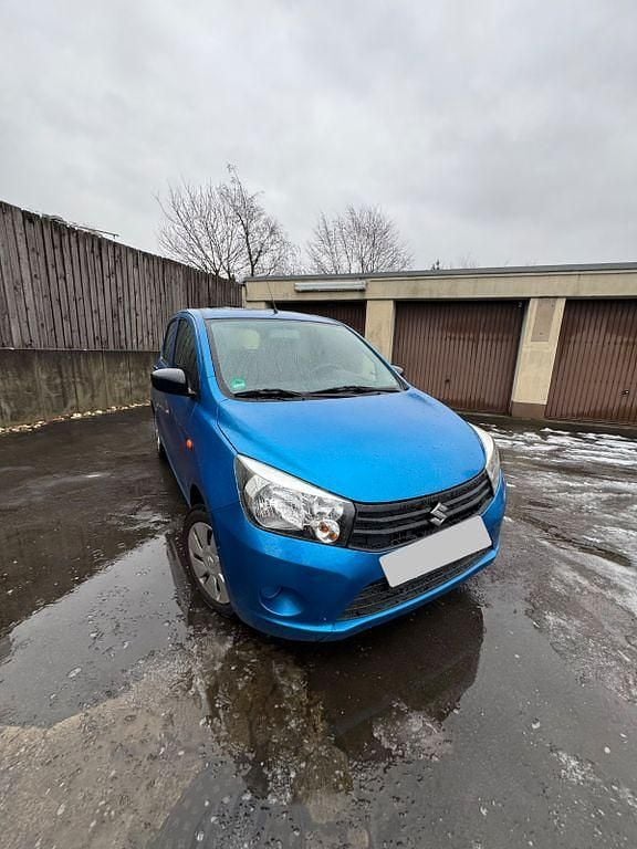 Blau Gebraucht 2018 Suzuki Celerio Club Kleinwagen | 6.150 € (Superpreis) - Bild 1/4