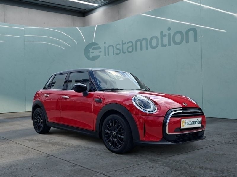 Rot Gebraucht 2021 Mini Cooper Classic Kleinwagen | 20.128 € (Etwas zu teuer) - Bild 1/4