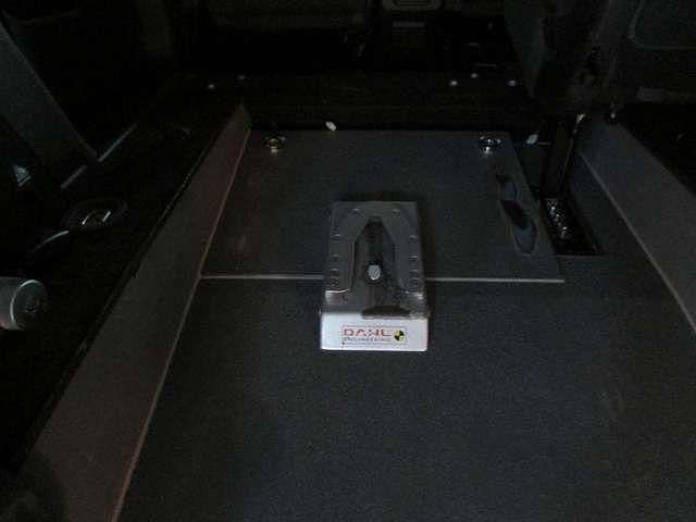 Gebraucht VW Caddy Move 122 PS (89 kW) 2021 Schwarz Van / Kleinbus