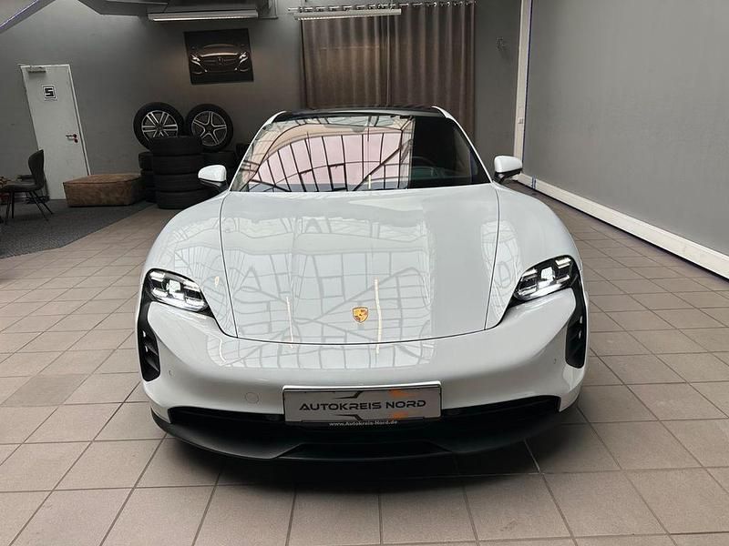 Gebraucht Porsche Taycan 4S 419 kW (571 PS) 2022 Weiß Limousine