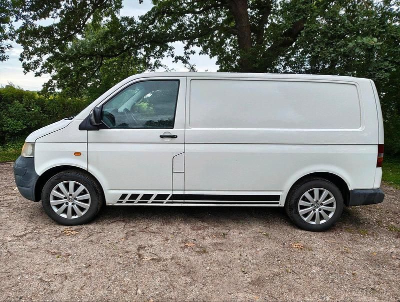 Gebraucht VW Transporter 86 PS (63 kW) 2006 Weiß Van