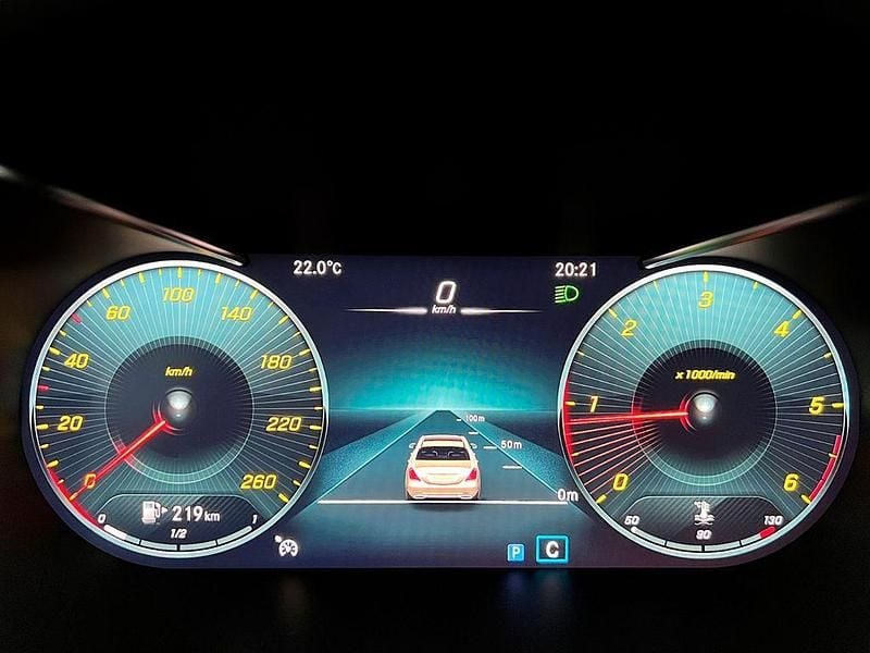 Gebraucht Mercedes C200 AMG line 160 PS (117 kW) 2020 Silber Limousine