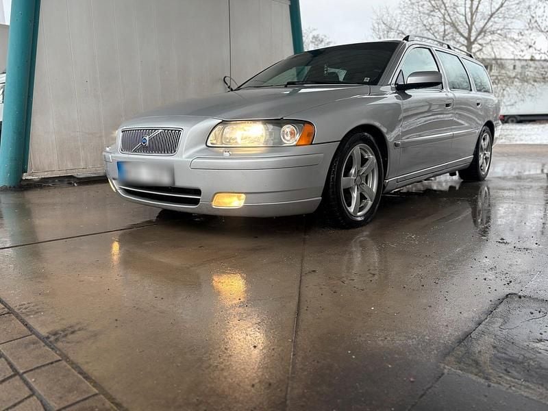 Gebraucht Volvo V70 163 PS (119 kW) 2006 Silber Kombi
