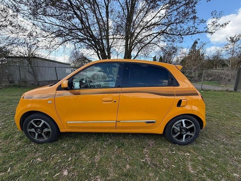 Gebraucht Renault Twingo LIMITED 73 PS (53 kW) 2020 Orange Kleinwagen