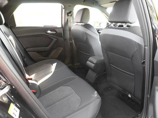 Ny Audi A1 S-Line 150 HK (110 kW) 2026 Sort SUV