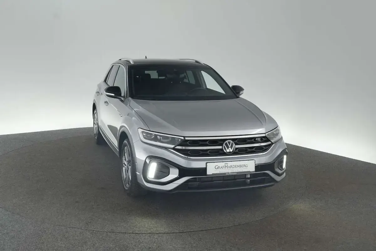 Gebraucht VW T-Roc R-line 150 PS (110 kW) 2025 Silber SUV