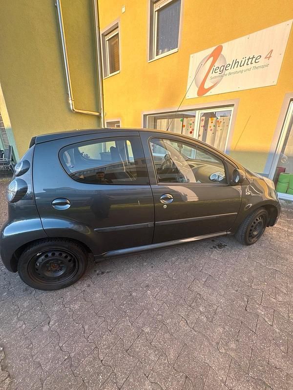 Schwarz Gebraucht 2005 Citroën C1 Kleinwagen | 2.000 € (Fairer Preis) - Bild 1/4