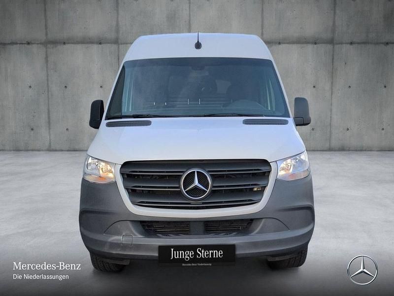 Gebraucht Mercedes Sprinter 143 PS (105 kW) 2021 Weiß Van