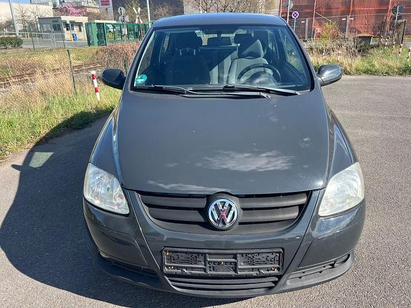 Second-hand VW Fox Style 54 CP (39 kW) 2010 Gri Hatchback