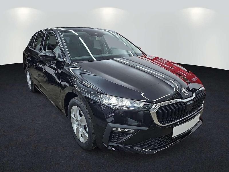 Neu Skoda Scala Selection 116 PS (85 kW) 2026 Schwarzmagic perleffekt Kleinwagen
