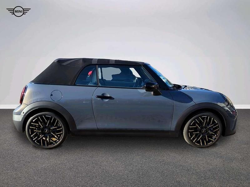 Gebraucht Mini Cooper S Cabriolet Favoured 204 PS (150 kW) 2024 Grau Cabrio