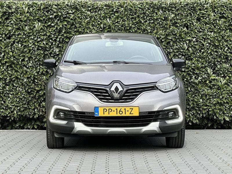 Gebraucht Renault Captur Intens 90 PS (66 kW) 2017 Grau SUV