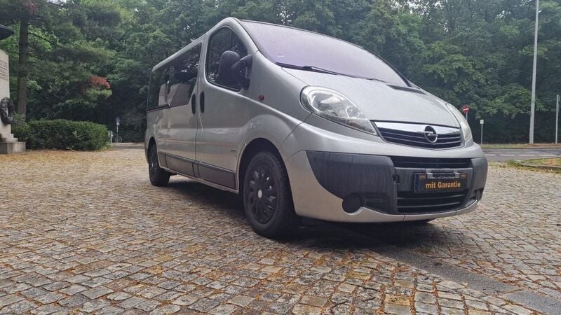 Silber Gebraucht 2007 Opel Vivaro Van / Kleinbus | 7.500 € (Fairer Preis) - Bild 1/4