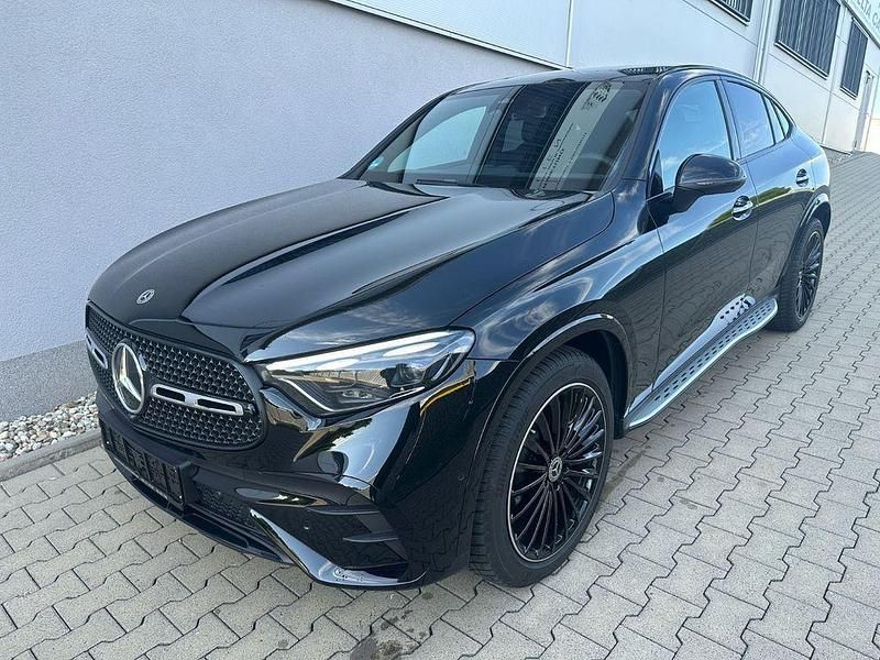Gebraucht Mercedes GLC220 AMG line 194 PS (142 kW) 2025 Schwarz Coupé