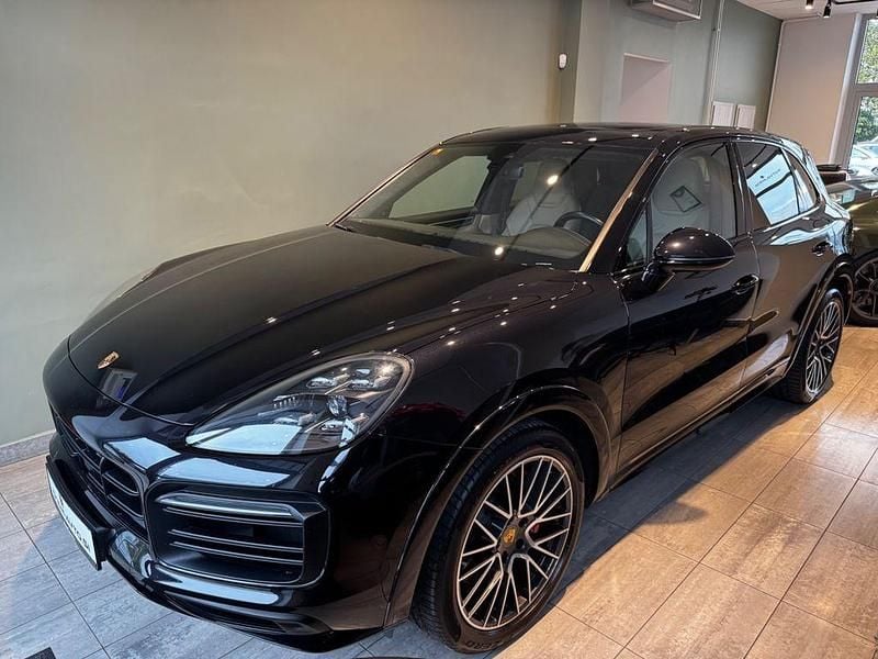 Gebraucht Porsche Cayenne GTS 460 PS (338 kW) 2021 Schwarz SUV
