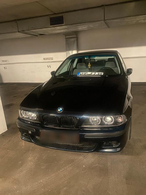 Gebraucht BMW 520 150 PS (110 kW) 1999 Blau Limousine