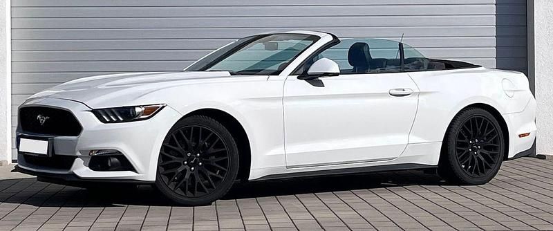 Weiß Gebraucht 2015 Ford Mustang Cabrio | 18.400 € (Fairer Preis) - Bild 1/4
