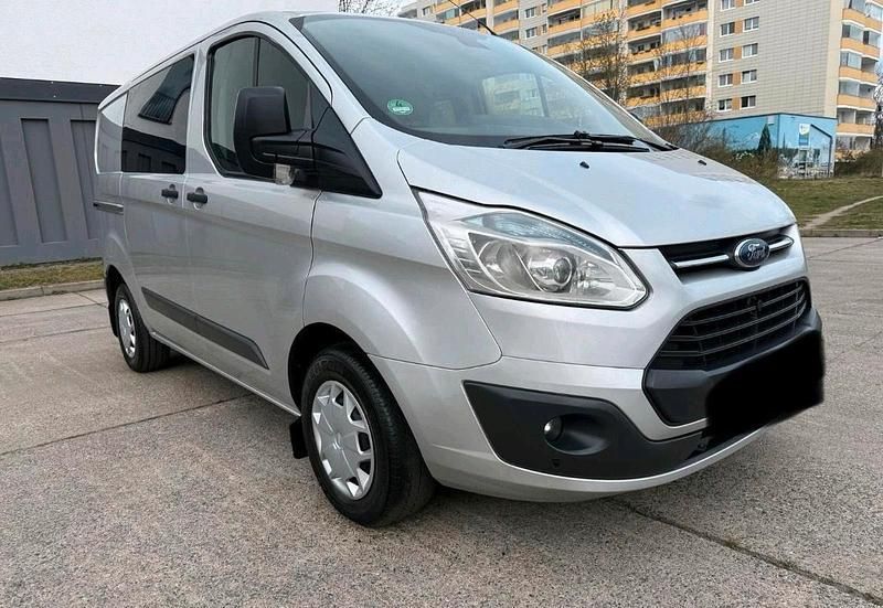 Silber Gebraucht 2015 Ford Transit Custom Van / Kleinbus | 14.500 € (Etwas zu teuer) - Bild 1/4